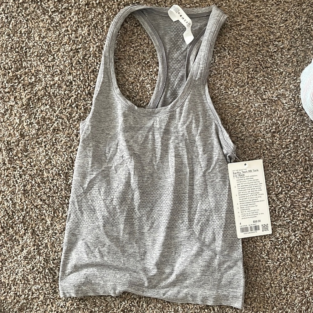 Brand new Lululemon Swiftly Tech tank top